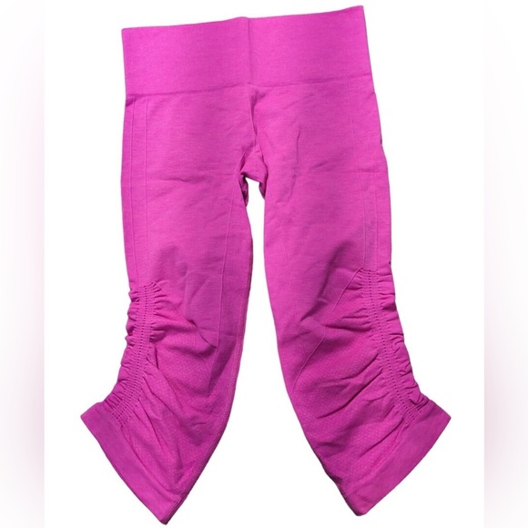 Lululemon In The Flow Crop Leggings Size 6 PINK Women's Pink Capri Leggings - Picture 6 of 6